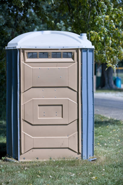Best Portable toilet rental cost  in Rossville, MD